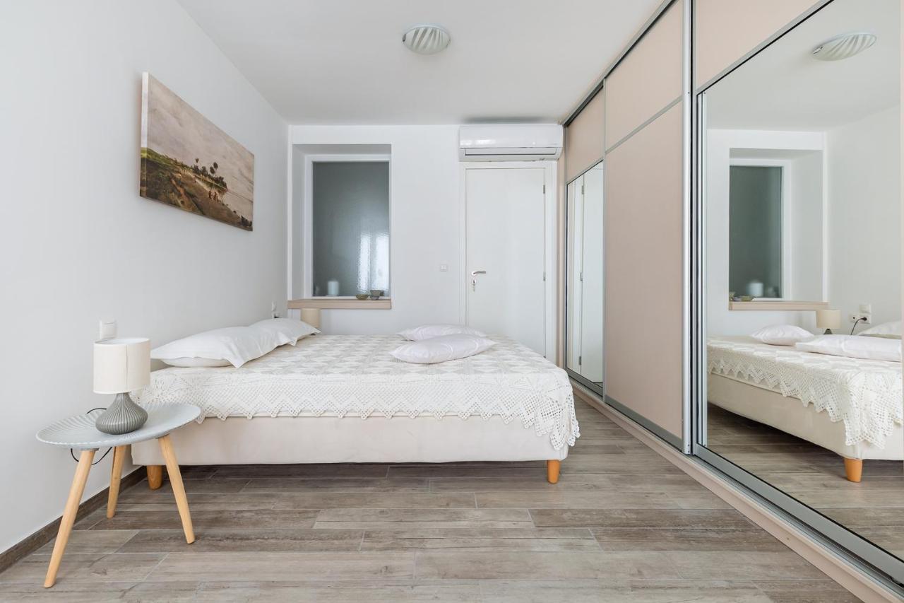 Syraino Apartment Skopelos Town Exterior photo